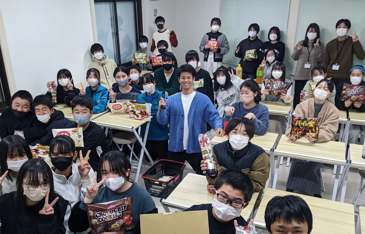 代表 板庇祐と生徒たち